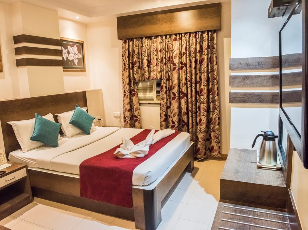 Hotel Pushpak Executive主图