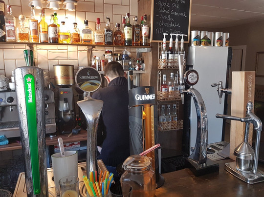 Cafeina Vintage Cafe Bar