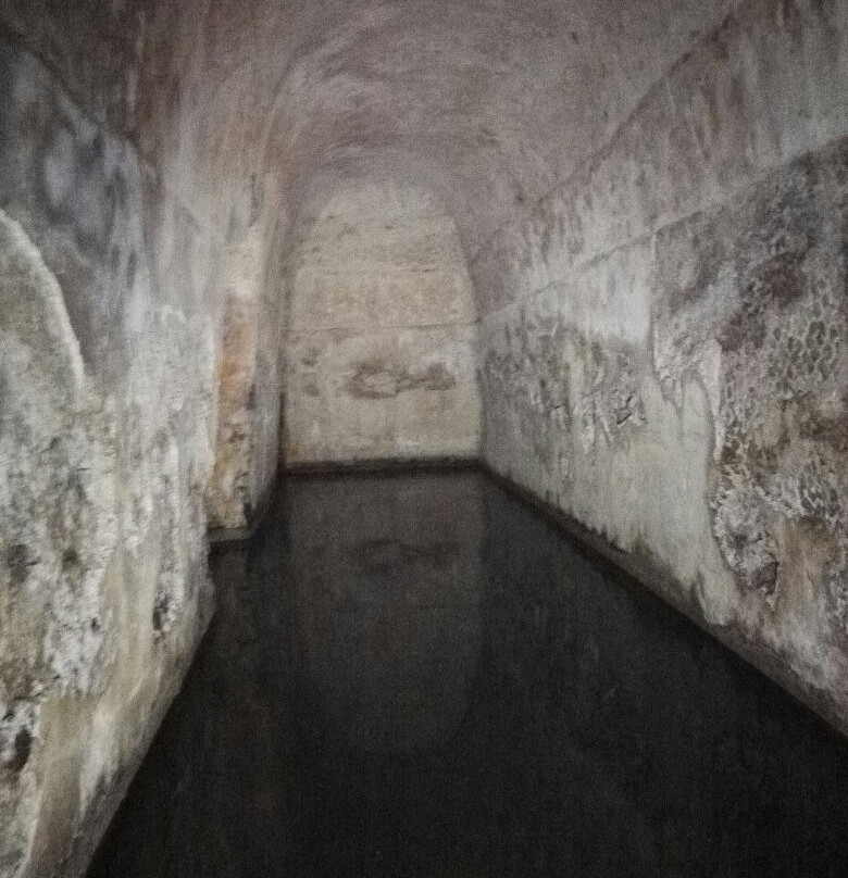 Grotta Della Dragonara-Bacoli必去景点