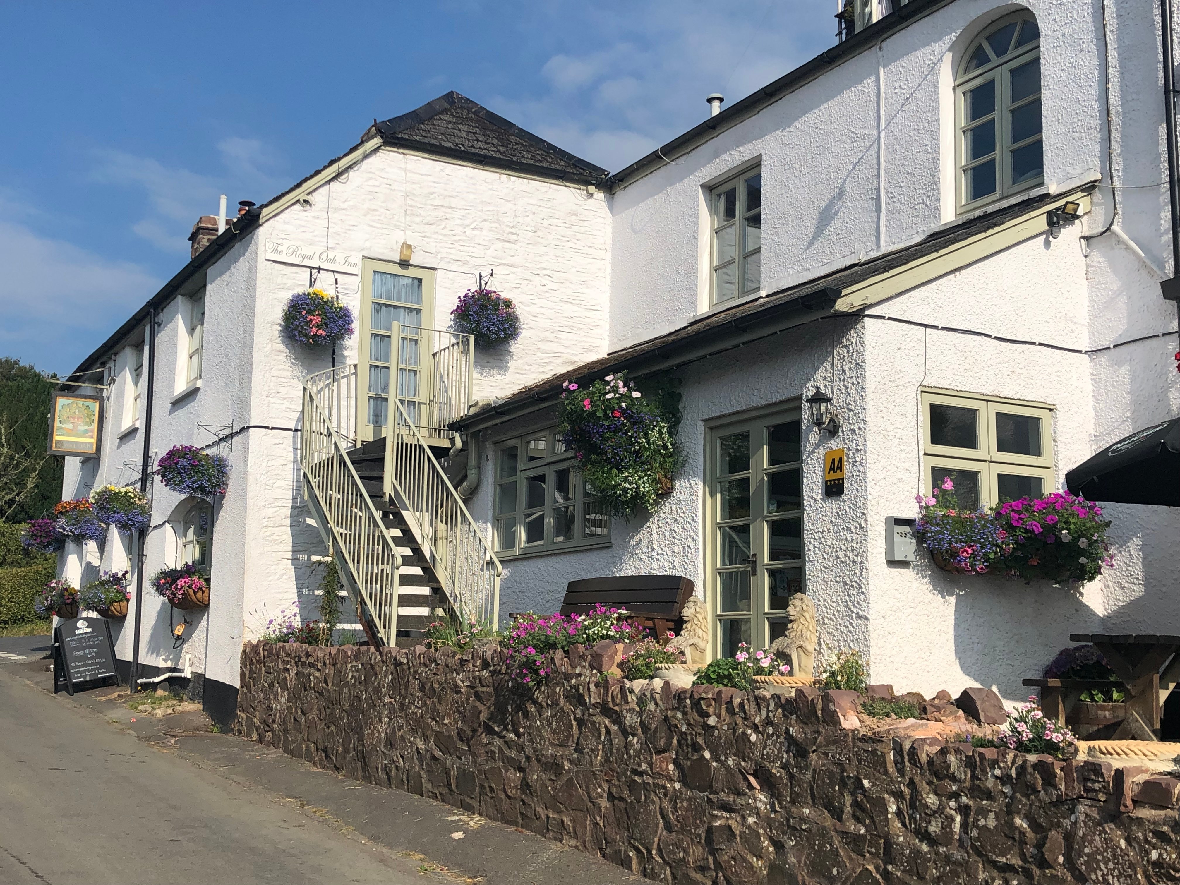 The Royal Oak Inn-官方