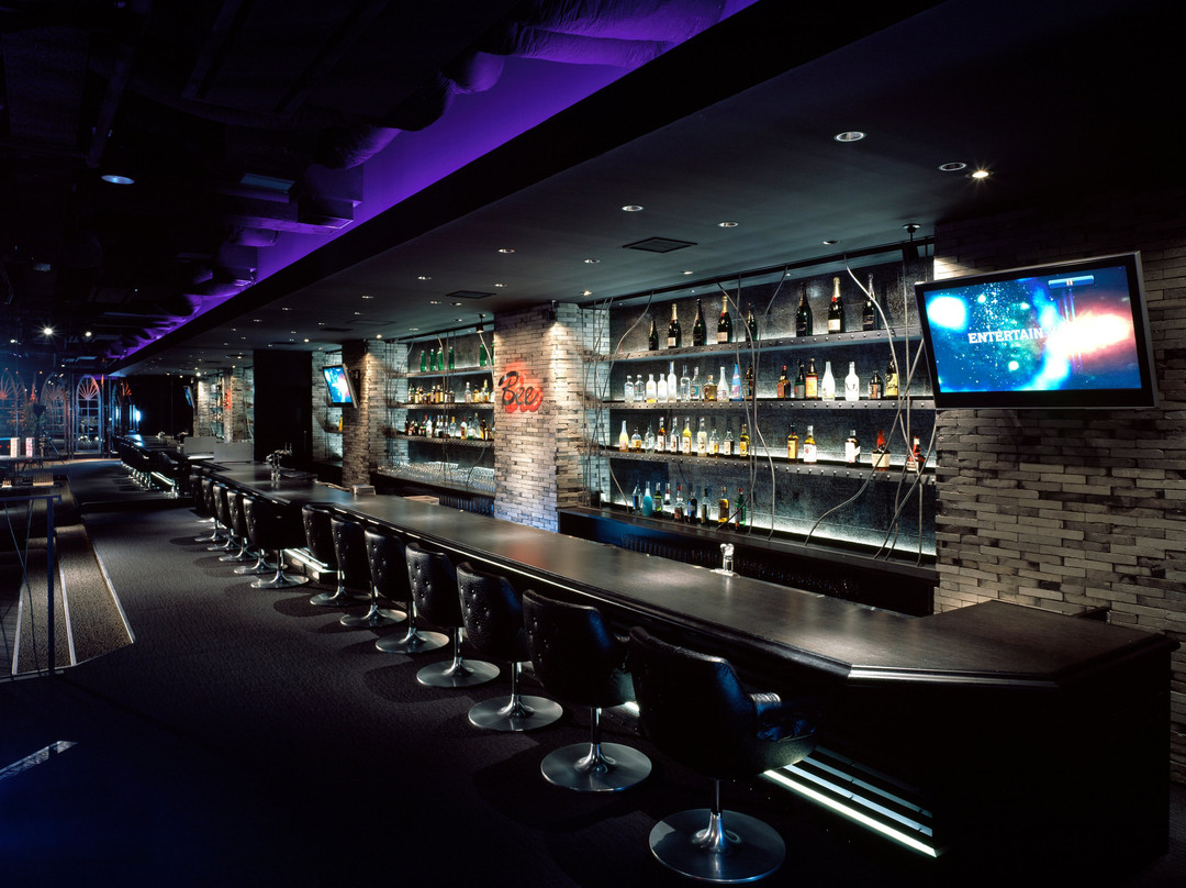 ダイニングダーツバーbee 町田店