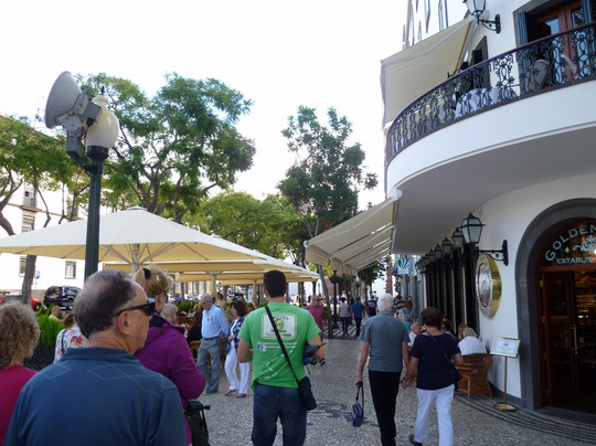 Free Tour by Foot-沙尔必去景点