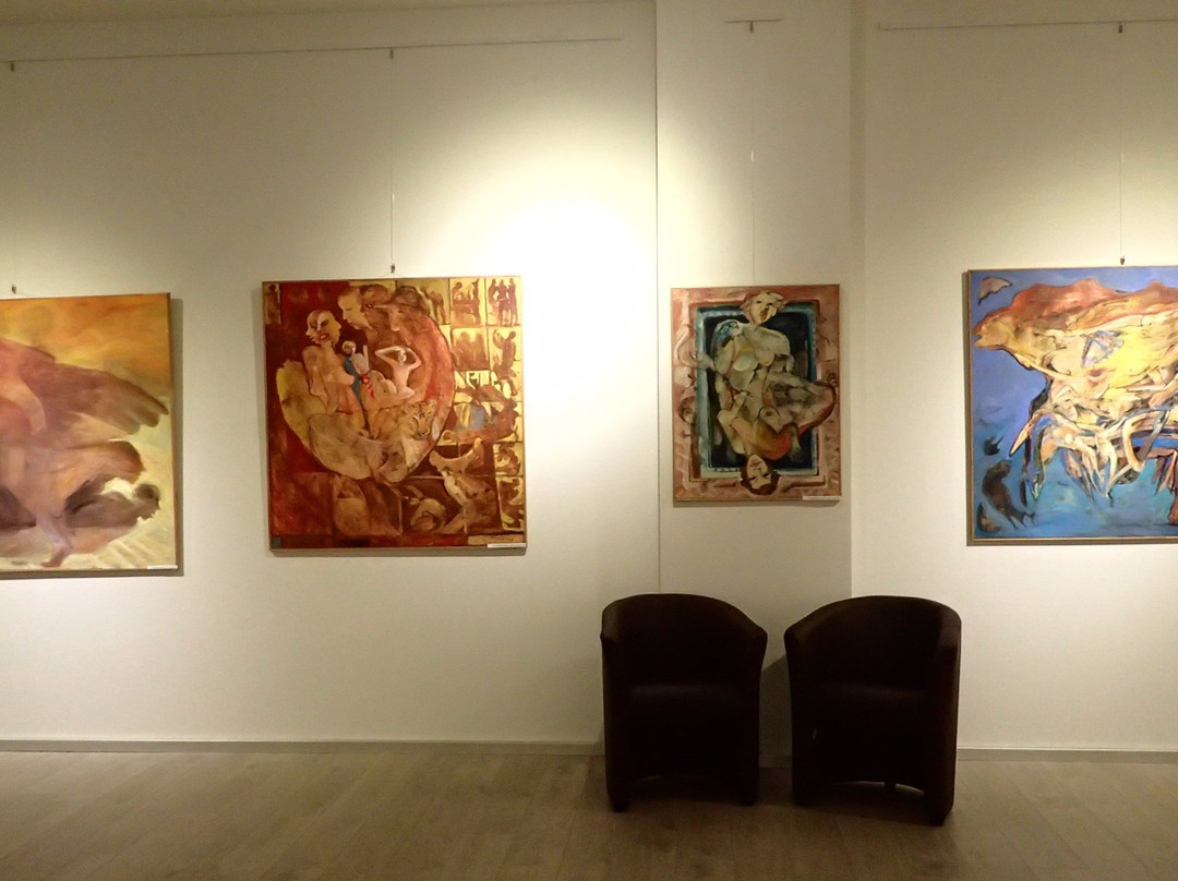 Galerie Marianska-契斯凯布达札维必去景点