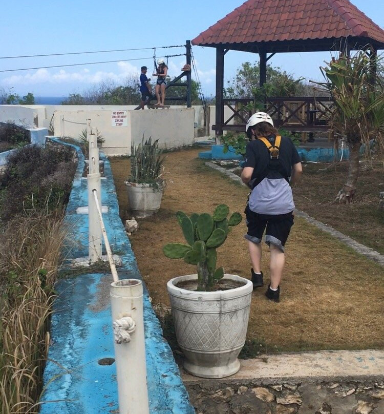 Flying Fox Nusa Penida-珀尼达岛必去景点