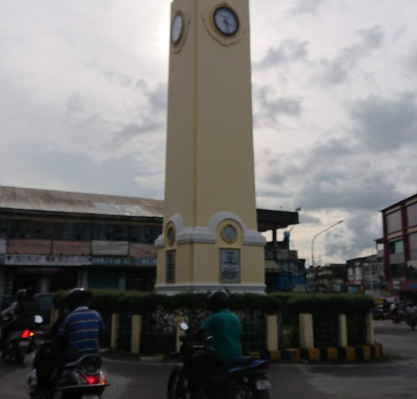 Aberdeen Clock Tower-布莱尔港必去景点