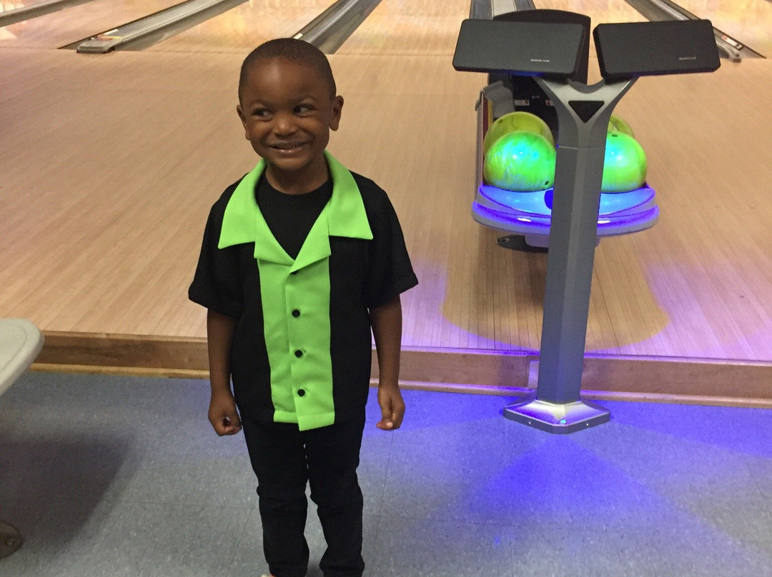 Brunswick Zone Hawthorn Bowl-Vernon Hills必去景点