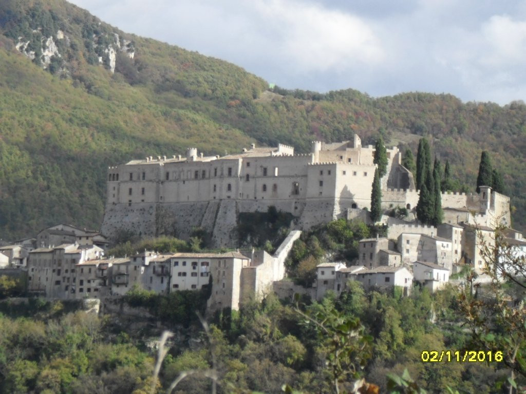 Rocca Sinibalda旅游攻略图片