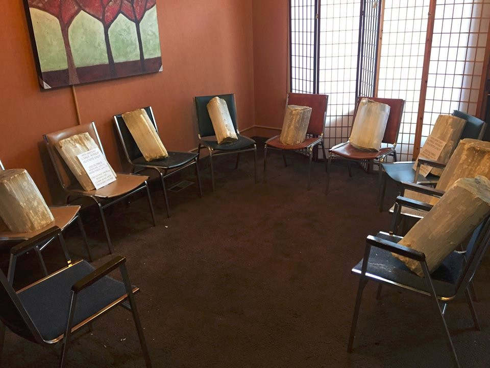 The Purple Moon-Lava Hot Springs必去景点