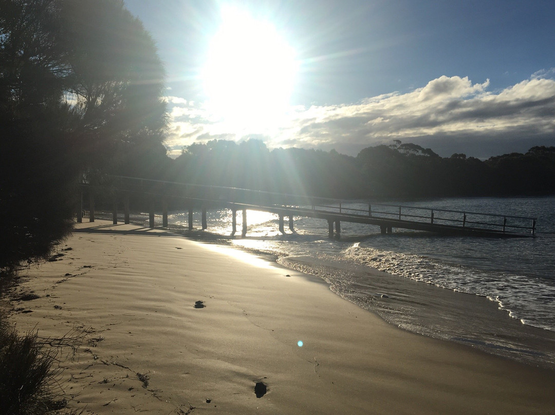 Point Leo Beach景点图片