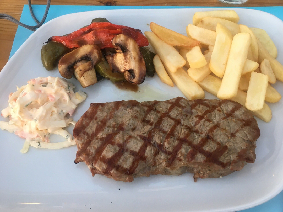 Akti Bar Restaurant