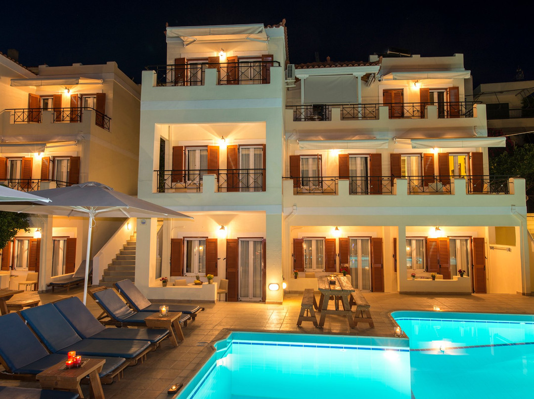 Kiani Akti酒店住宿-Kostis Villas Askeli Poros