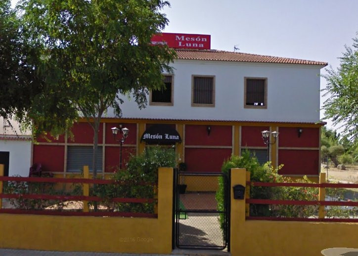 Castilblanco de los Arroyos餐馆和美食-Meson Luna