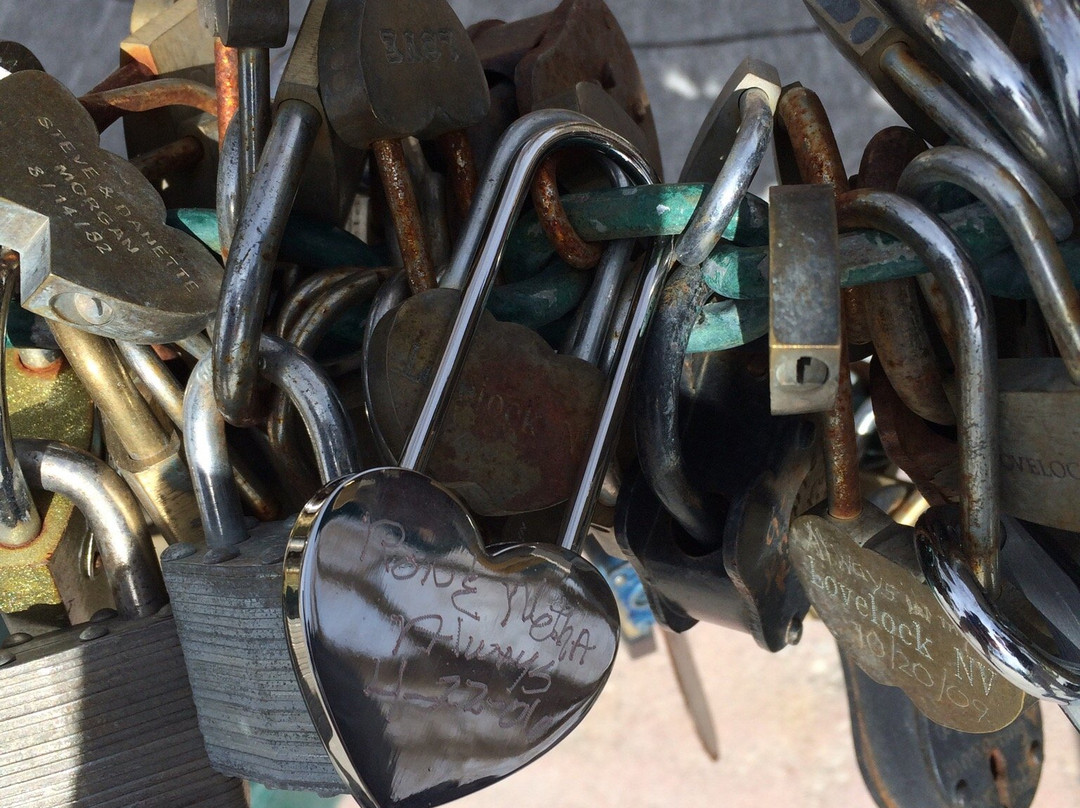 Lover's Lock Plaza-Lovelock必去景点