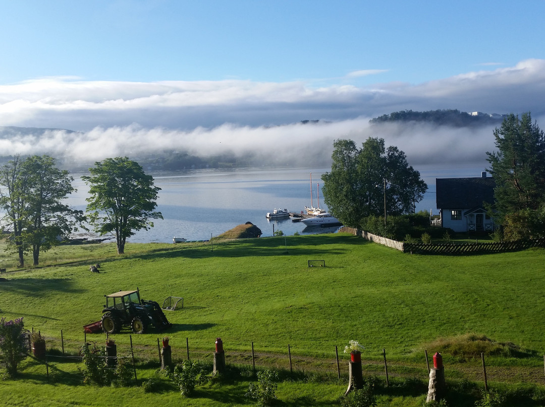 Lille Kalvoy Fjordhytter