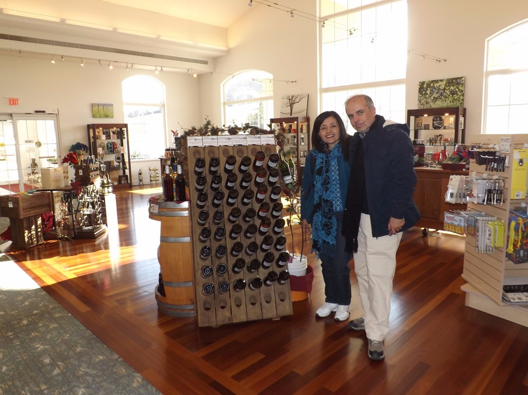 Clover Hill Vineyards & Winery景点图片