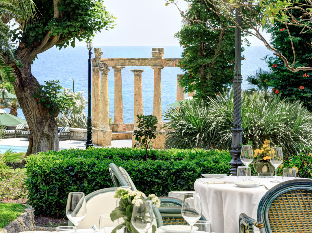 Belmonte Mezzagno餐馆和美食-Florio Restaurant