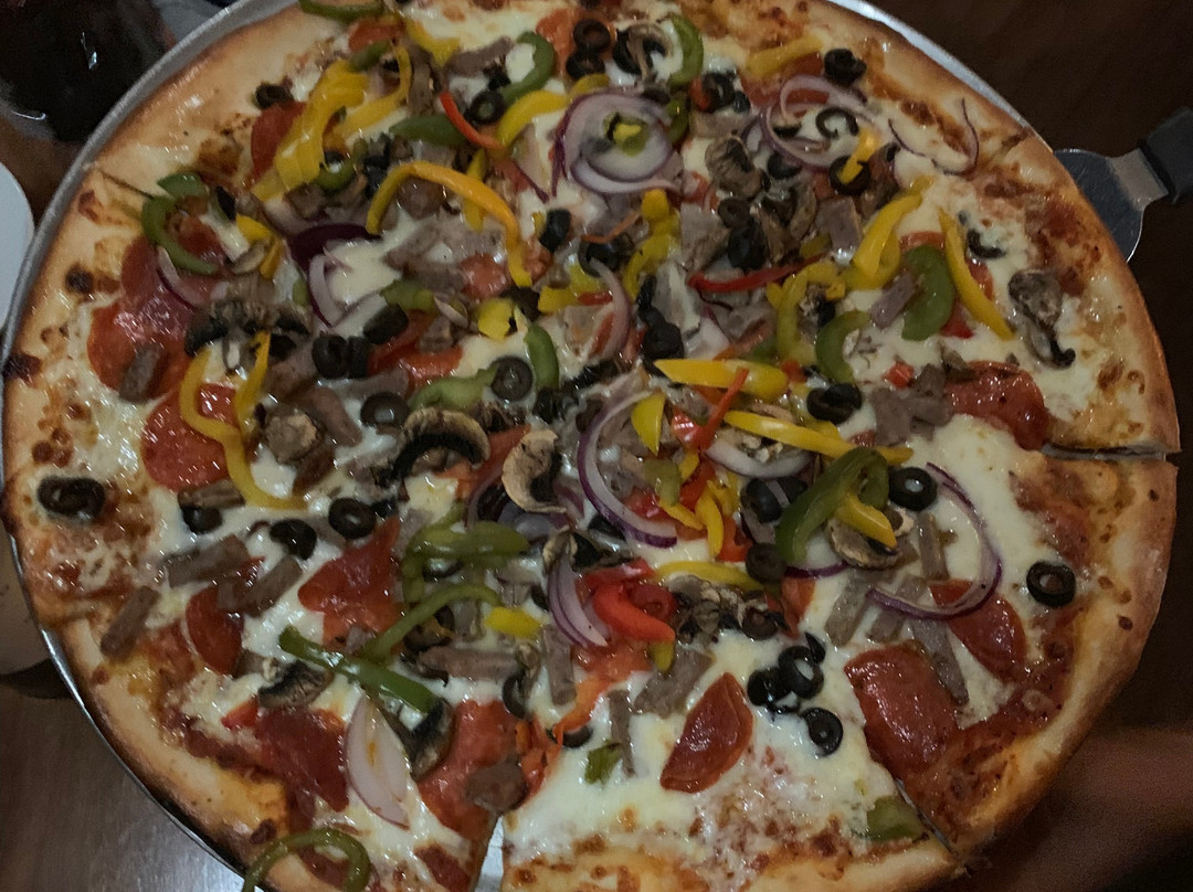 Hideaways Pizza Pub (普林斯维尔)餐厅/美食点评 餐厅地址/餐厅电话/餐厅周边信息/餐厅推荐菜