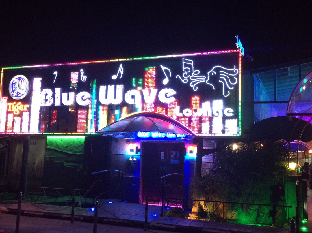 Blue Wave Lounge-纳闽必去景点