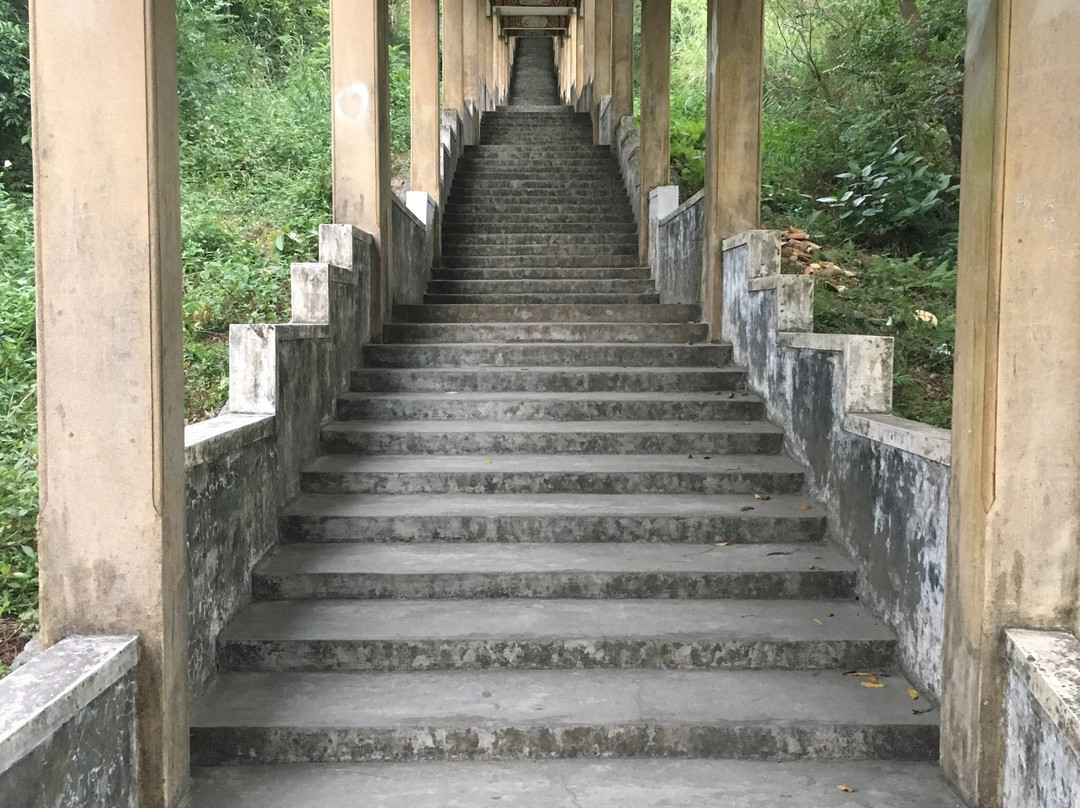 鳌峰山景点图片