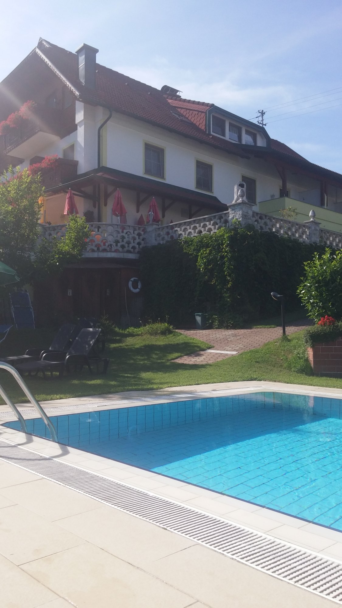 Gasthof-Pension Lamprecht-泳池