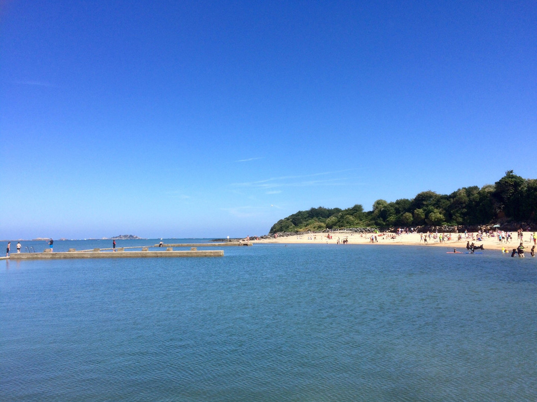 Plage de la Tossen景点图片