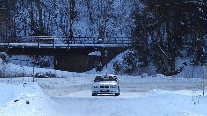 Ice Driving景点图片