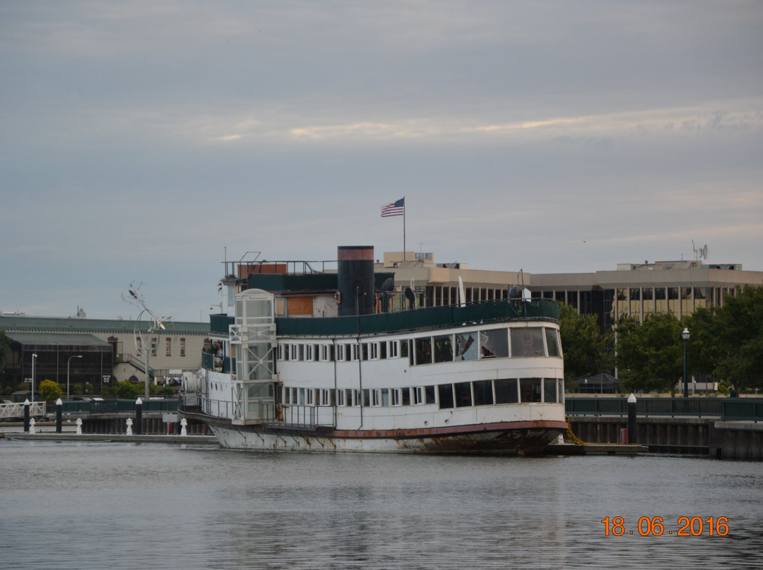 Downtown Stockton Marina and Joan Darrah Promenade-斯托克顿必去景点