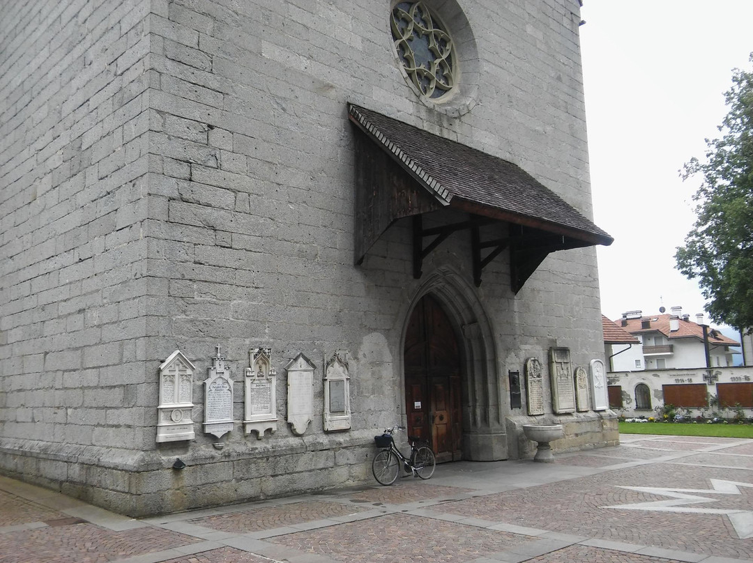 Chiesa parrocchiale di S. Wolfgang - Riva di Tures景点图片