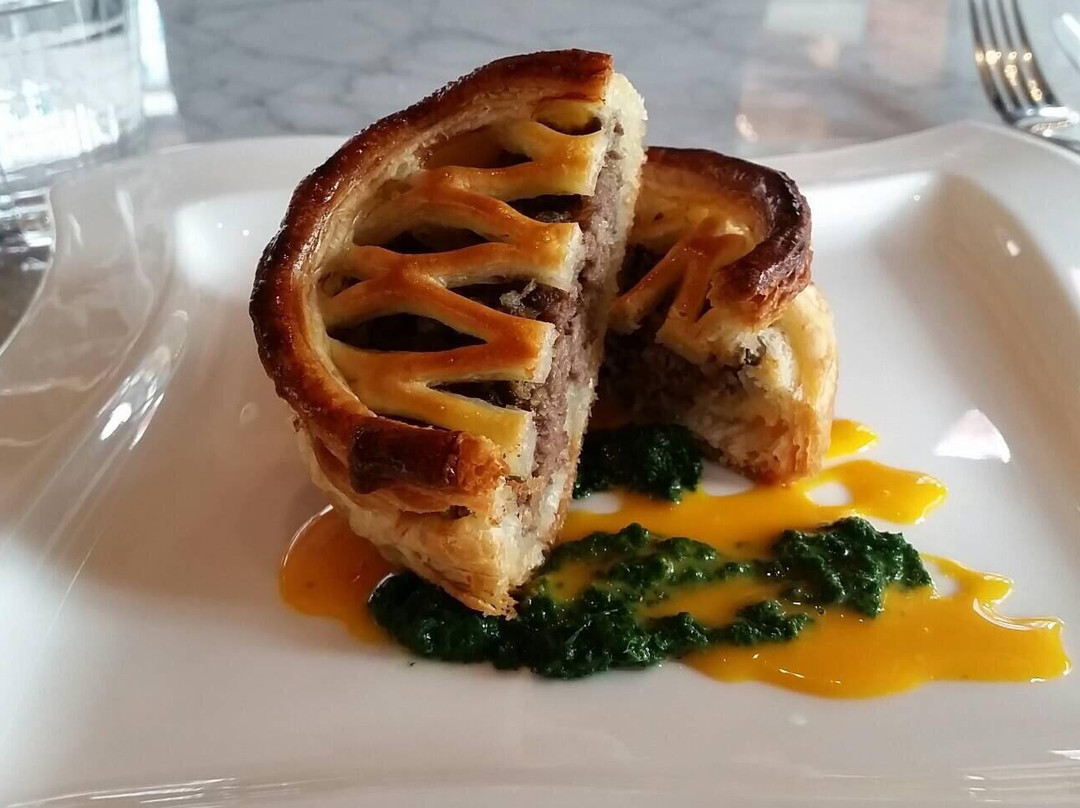 アンリ・シャルパンティエ 芦屋本店