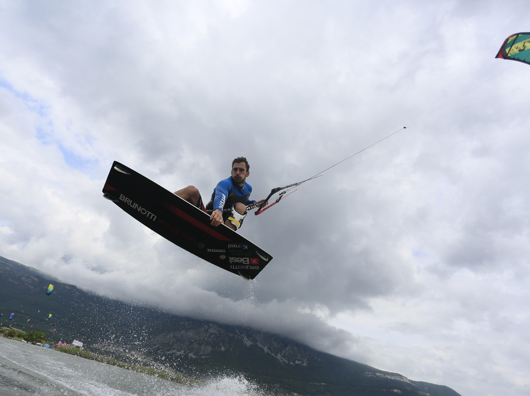 Kite Maximum景点图片
