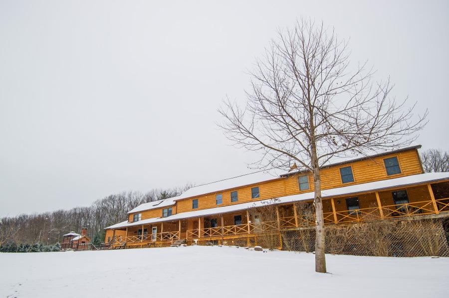 Raven Creek Lodge-官方