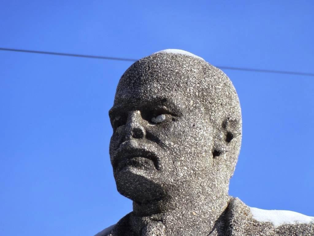 V.I. Monument-叶卡捷琳堡必去景点