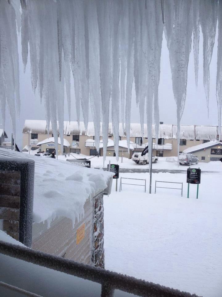 White Crystal Apartments-客卧
