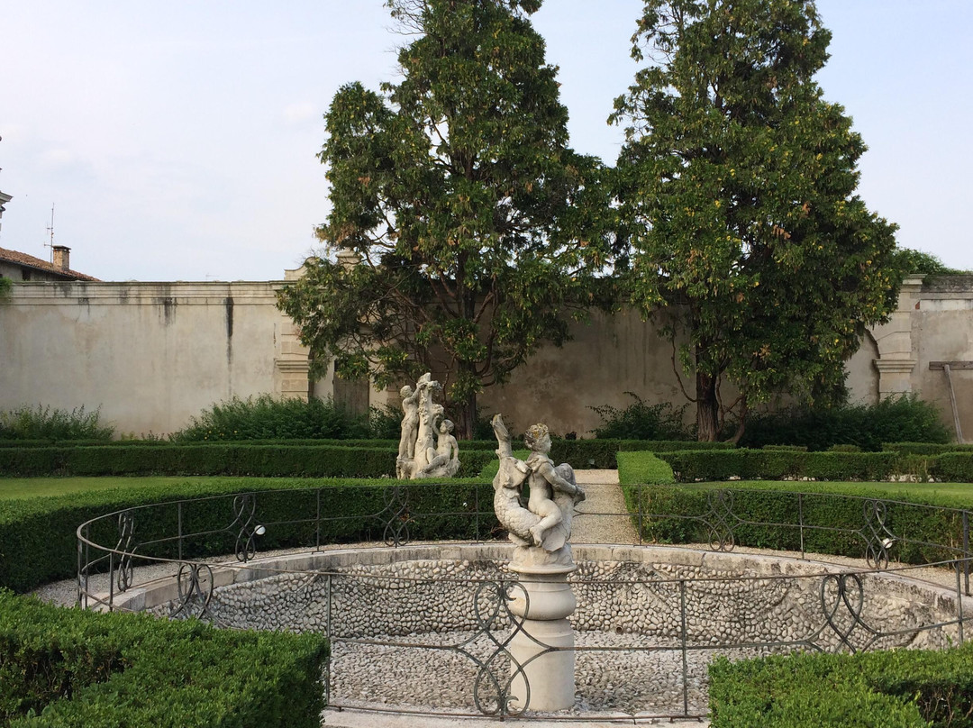 Villa Cordellina Lombardi景点图片
