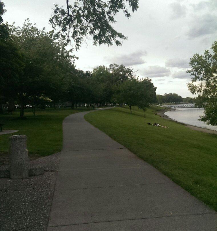 Sacagawea Heritage Trail Loop景点图片