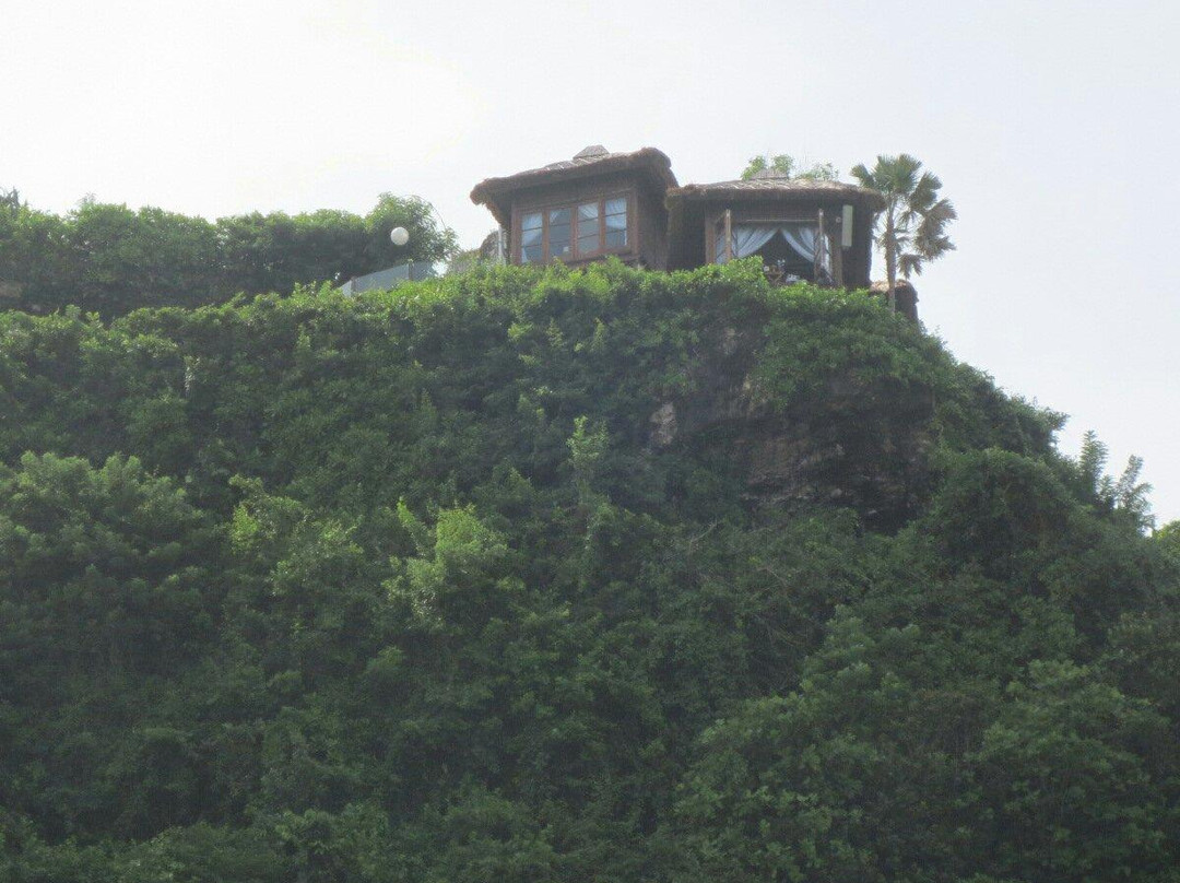 卡尔玛坎德拉酒店-昂格桑必去景点