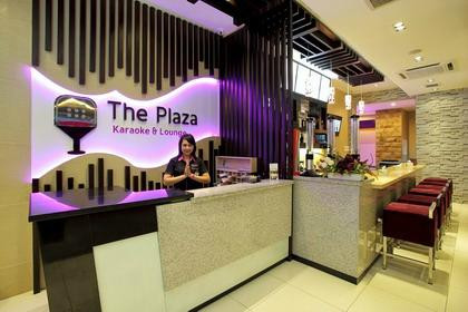 The Plaza Karaoke & Lounge-马塔兰必去景点