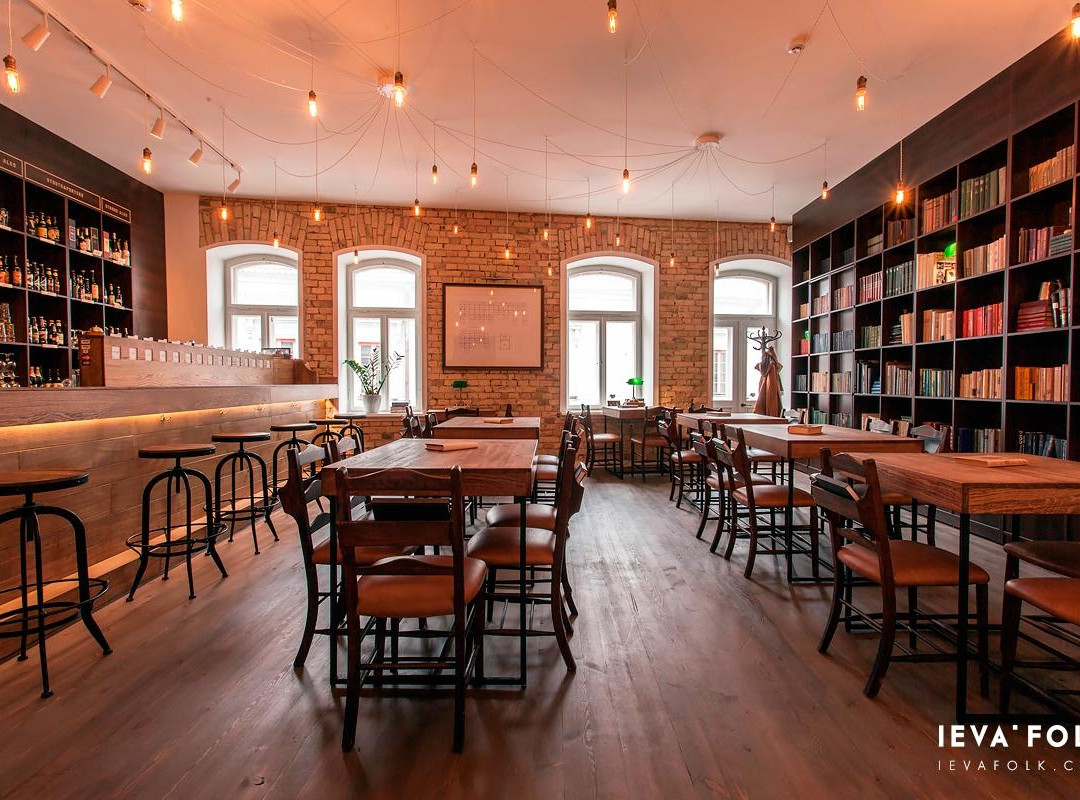 维尔纽斯餐馆和美食-Alaus Biblioteka