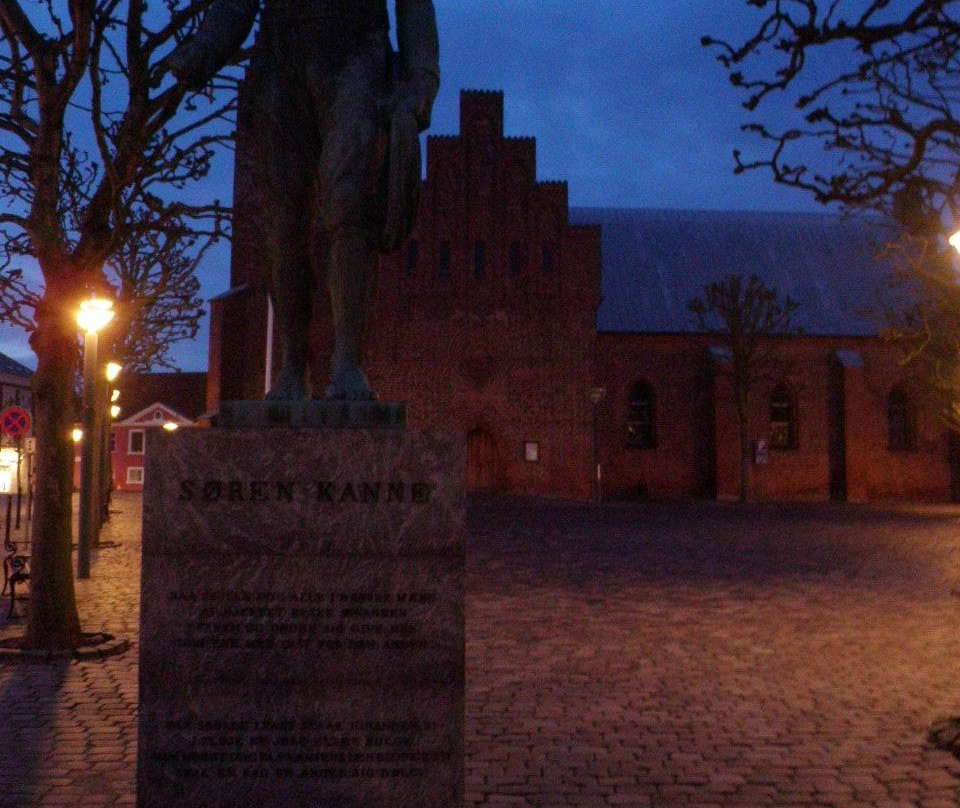 Soren Kannes Statue景点图片