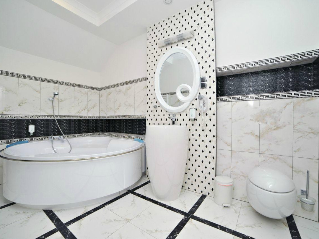 Palac Konary Hotel主图