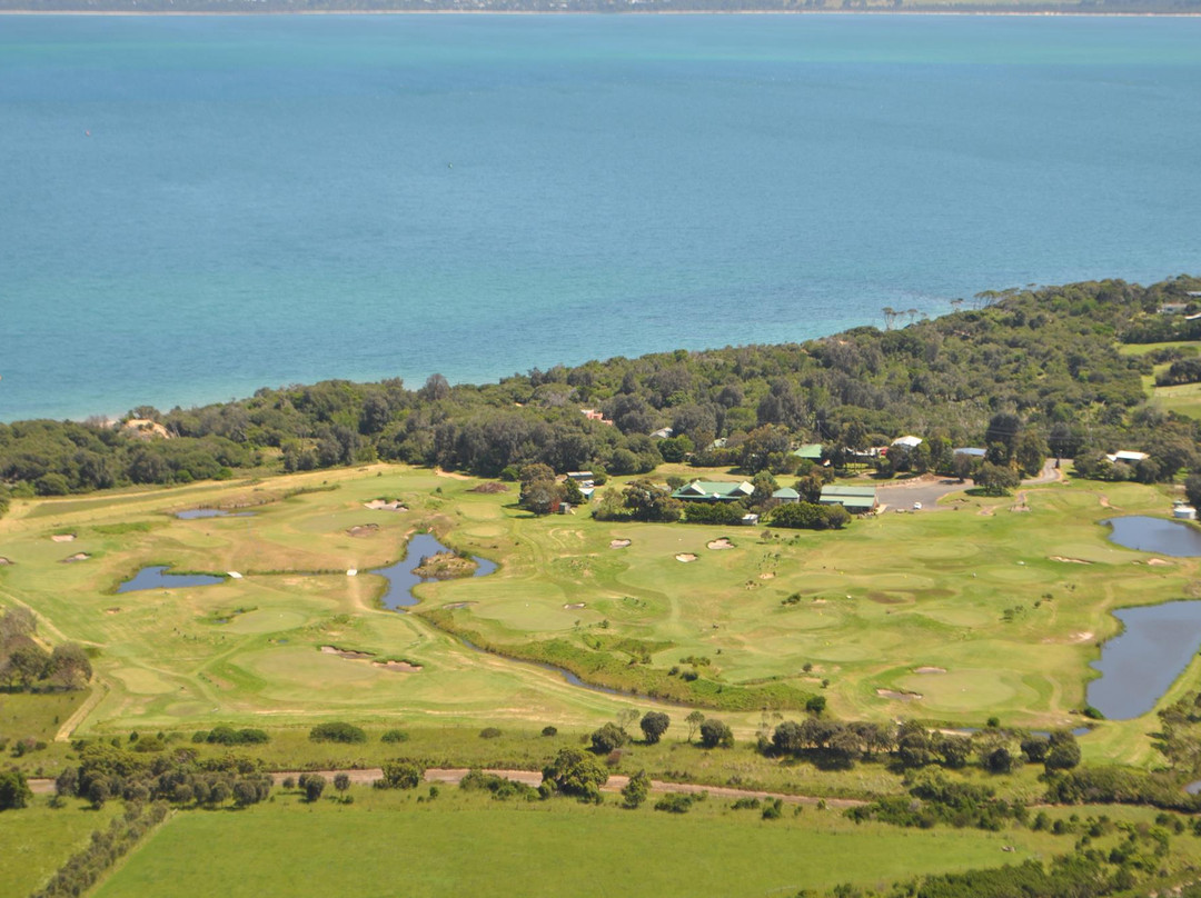 Red Rocks Golf & Accommodation