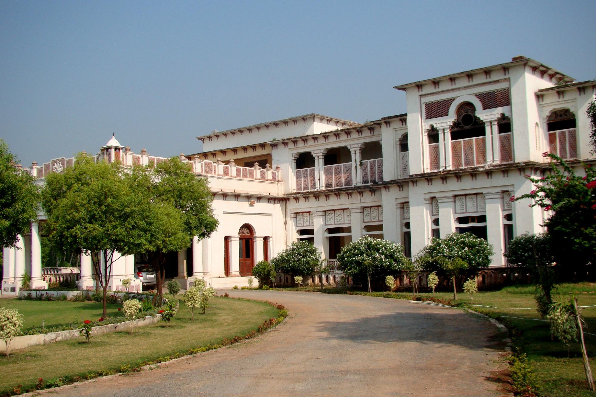 Maihar Heritage Palace-浴室