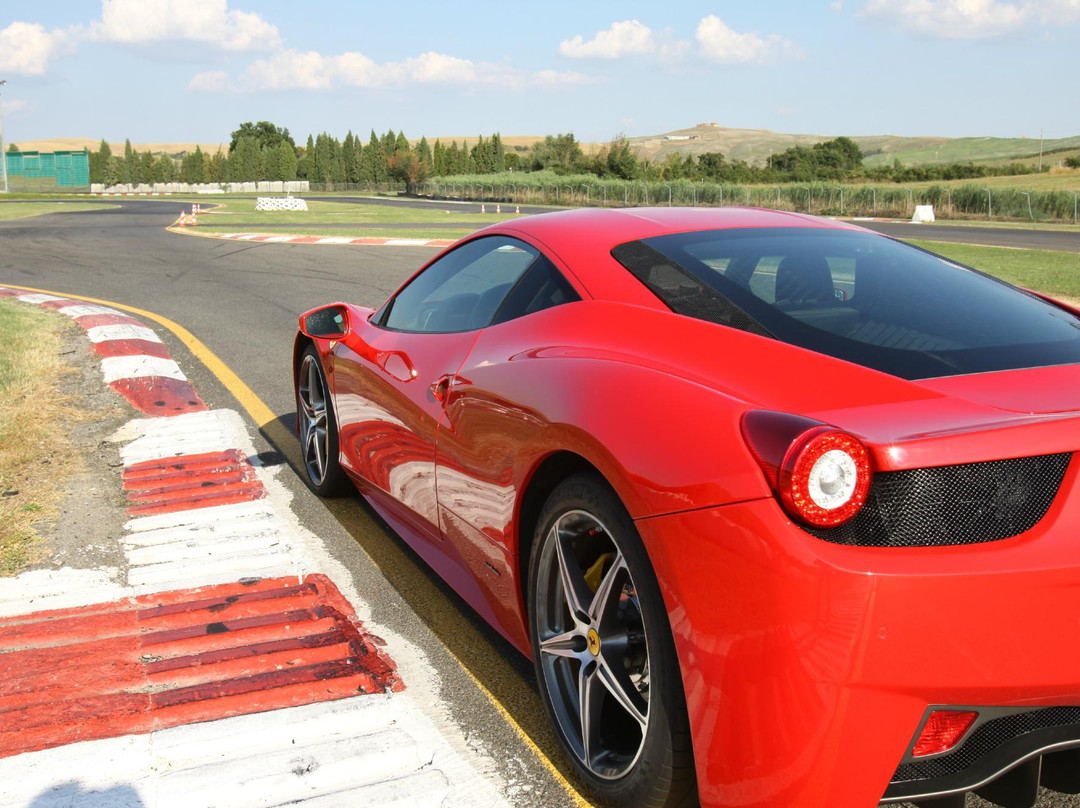 Luxury Dreams srl by Driving The Dream-锡耶纳必去景点