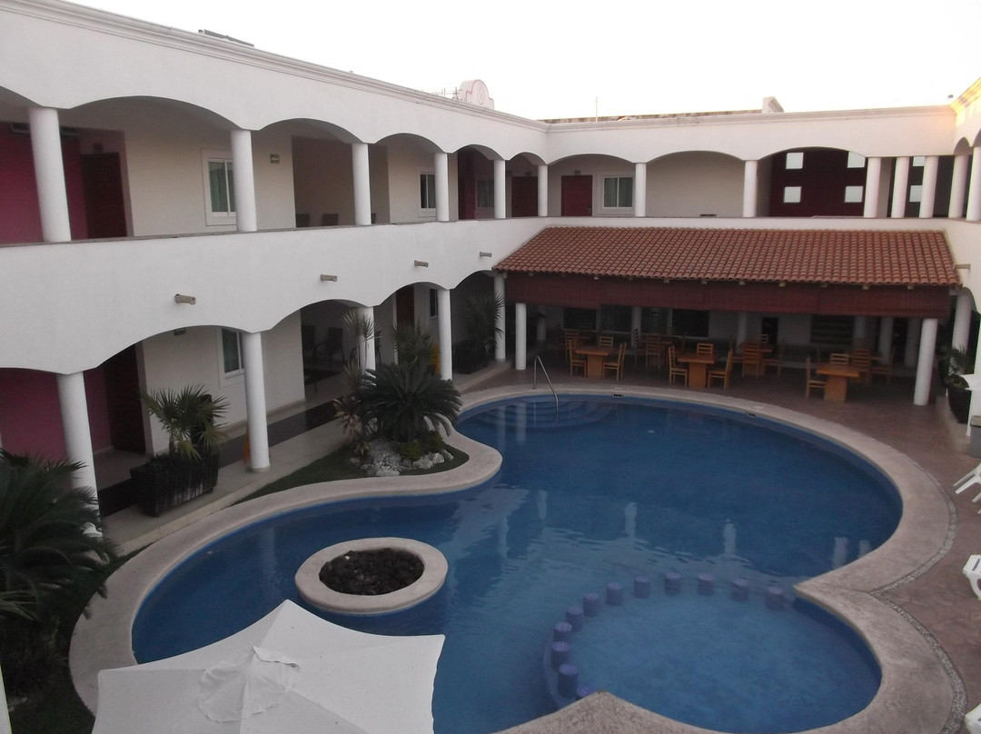 Gran Hotel Tecoman主图