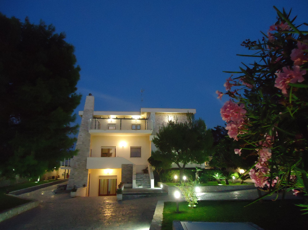 Torre a Mare酒店住宿-Villa Dafne B & B