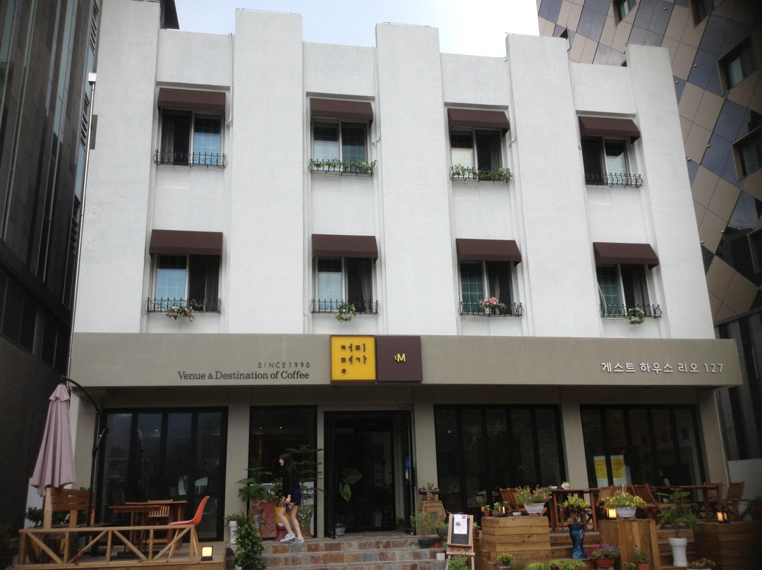 丹阳里欧127旅馆