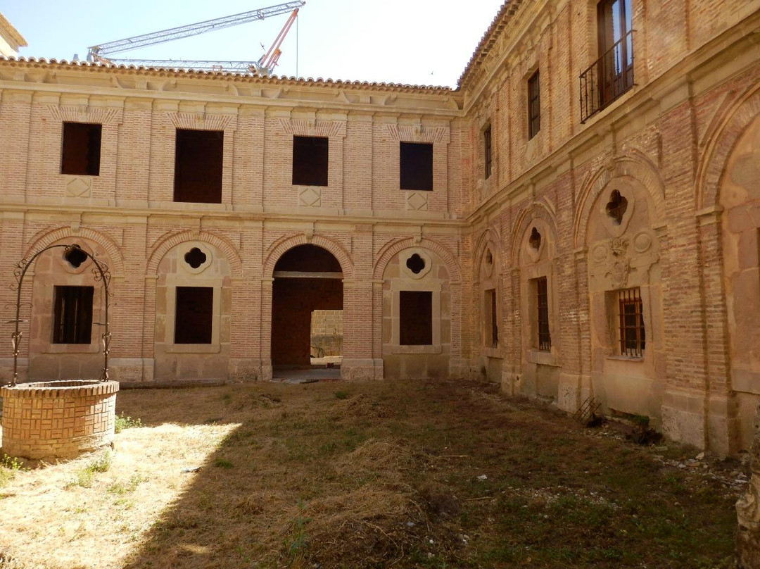 Monasterio de Santa Maria de la Merced景点图片