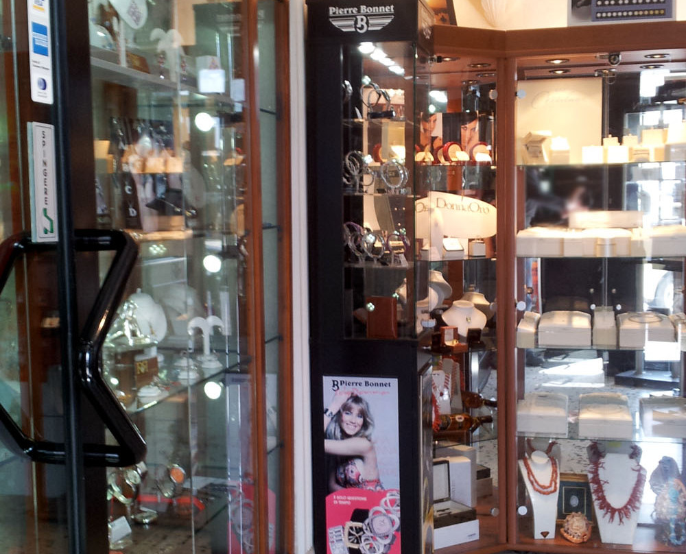 Riccioli Gioielli-锡拉库扎必去景点