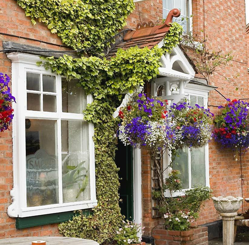 The Globe Inn