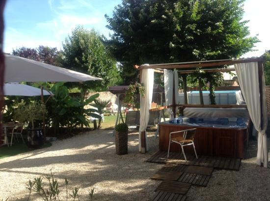 Hotel Le P'tit Monde主图